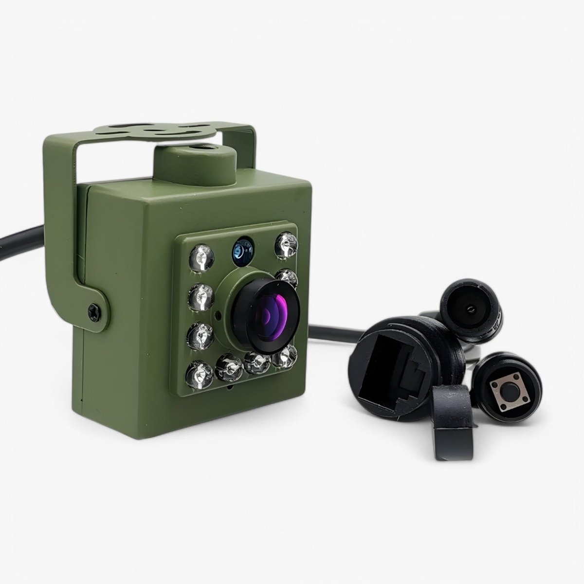 1080p HD weatherproof wildlife camera with night vision