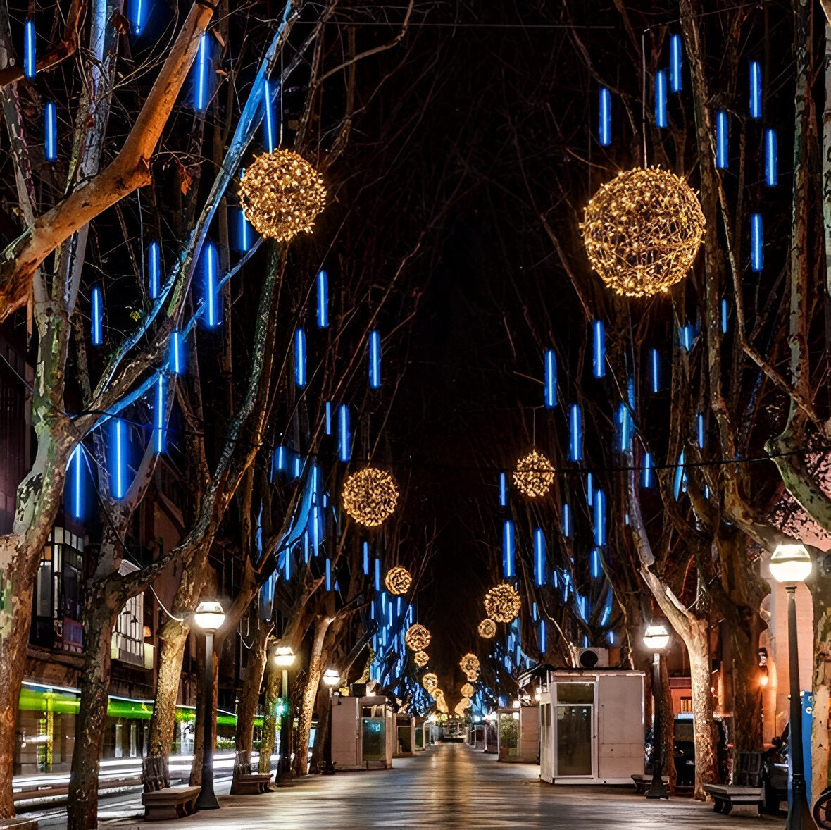 Snowfall Garland Lights